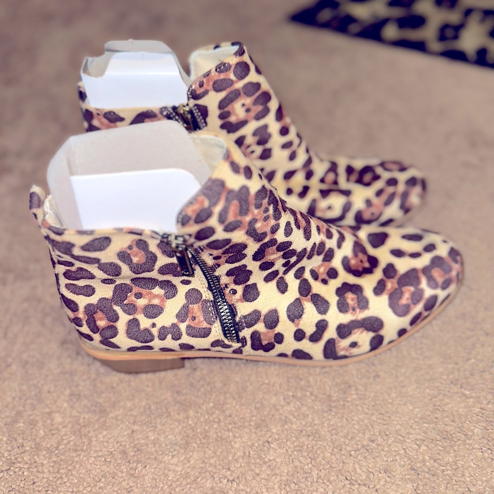 Cheetah 🐆 Booties